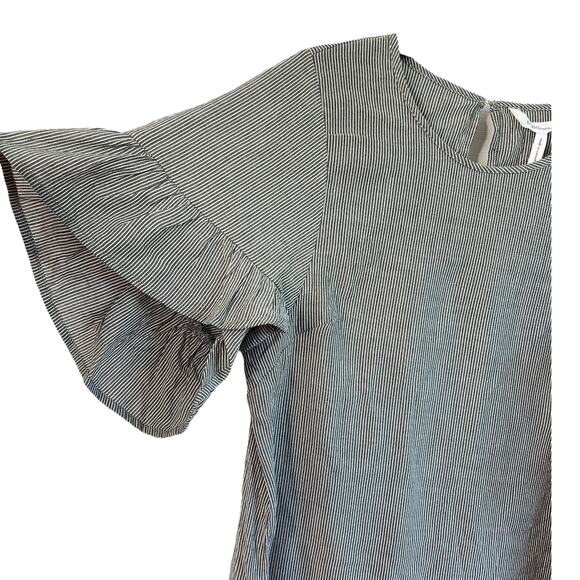 BCBG Black Strip Flutter Sleeve Shift Dress Small new - Picture 2 of 7